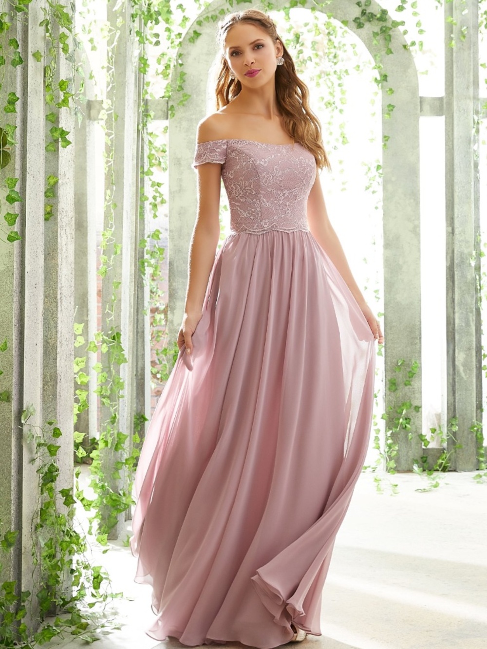 NWT MORI LEE LACE/CHIFFON GOWN SIZE 8